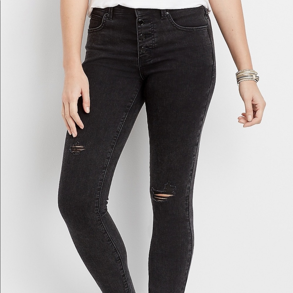 Maurices Everflex High Rise Button Fly Skinny Jean